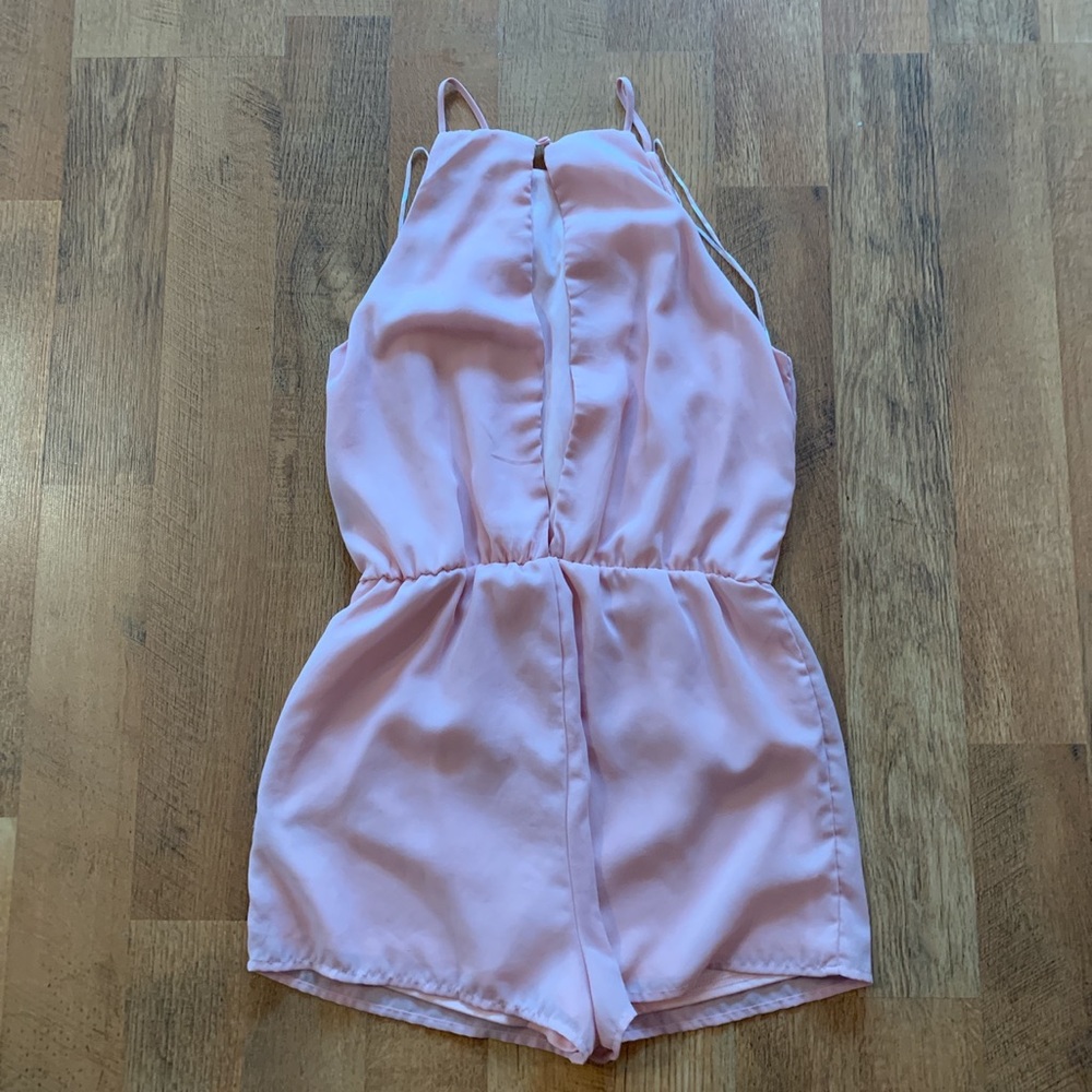 Romper! - Picture 2 of 3